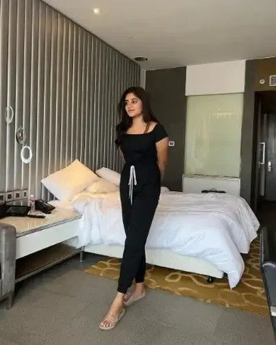 Call Girls Chamorshi Cash On Delivery